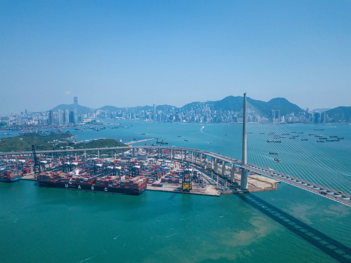 Car Shipping from HOng Kong at the Container port